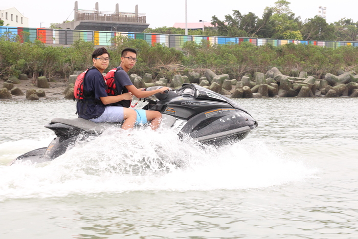 水上摩托車體驗圖片